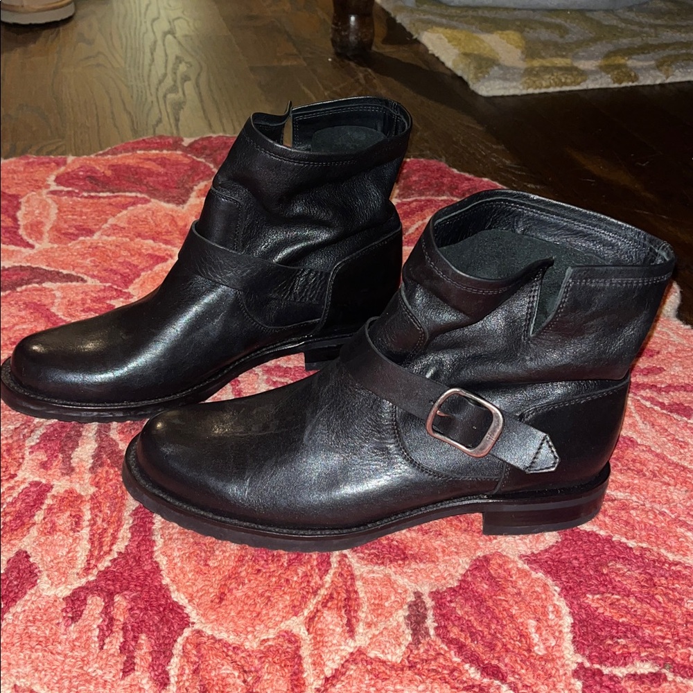 Frye Boots, Ankle Boots with Buckle, Size Women’s 11, Great Condition - Picture 4 of 11